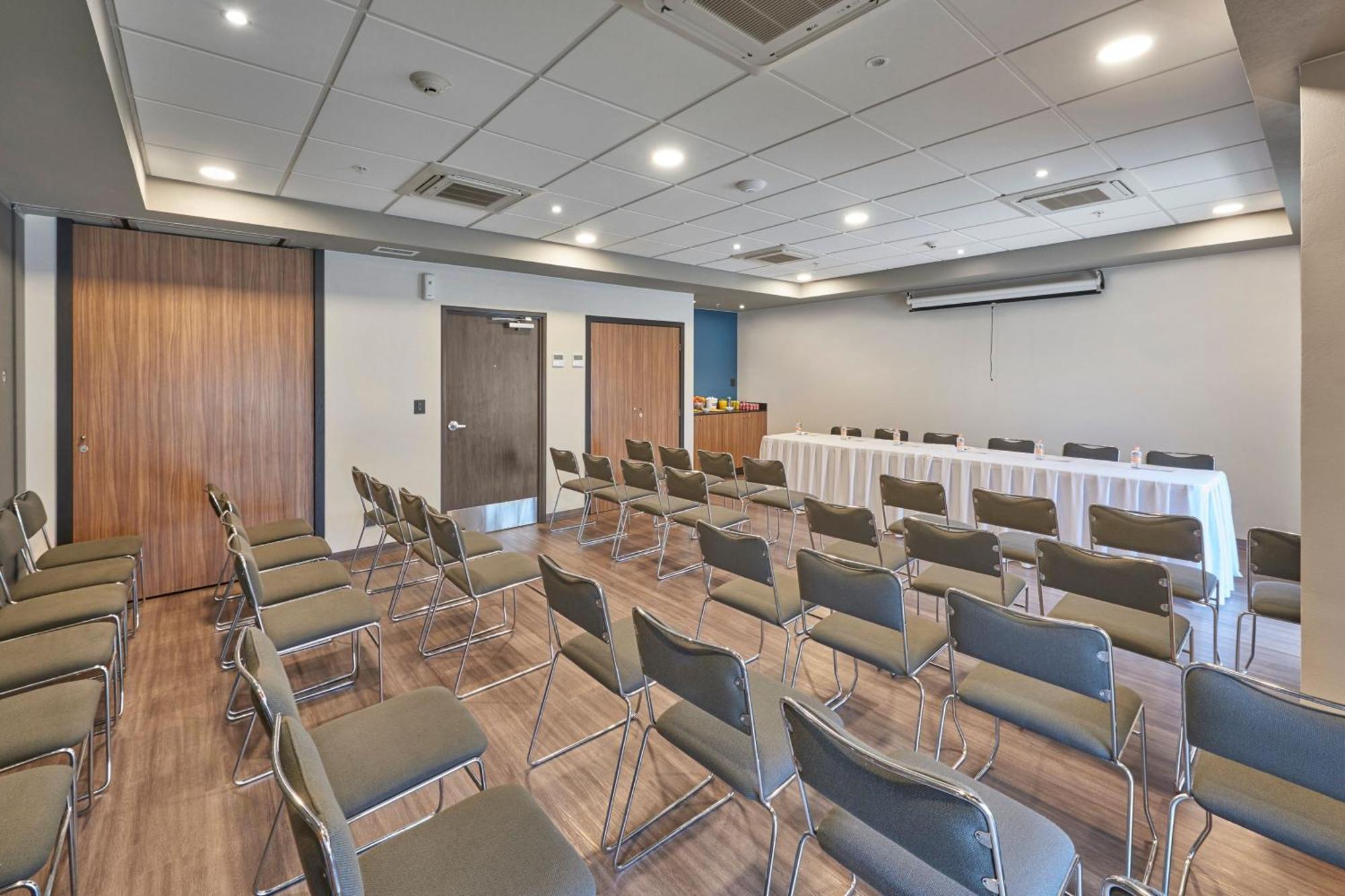 City Express By Marriott Comitan Bagian luar foto